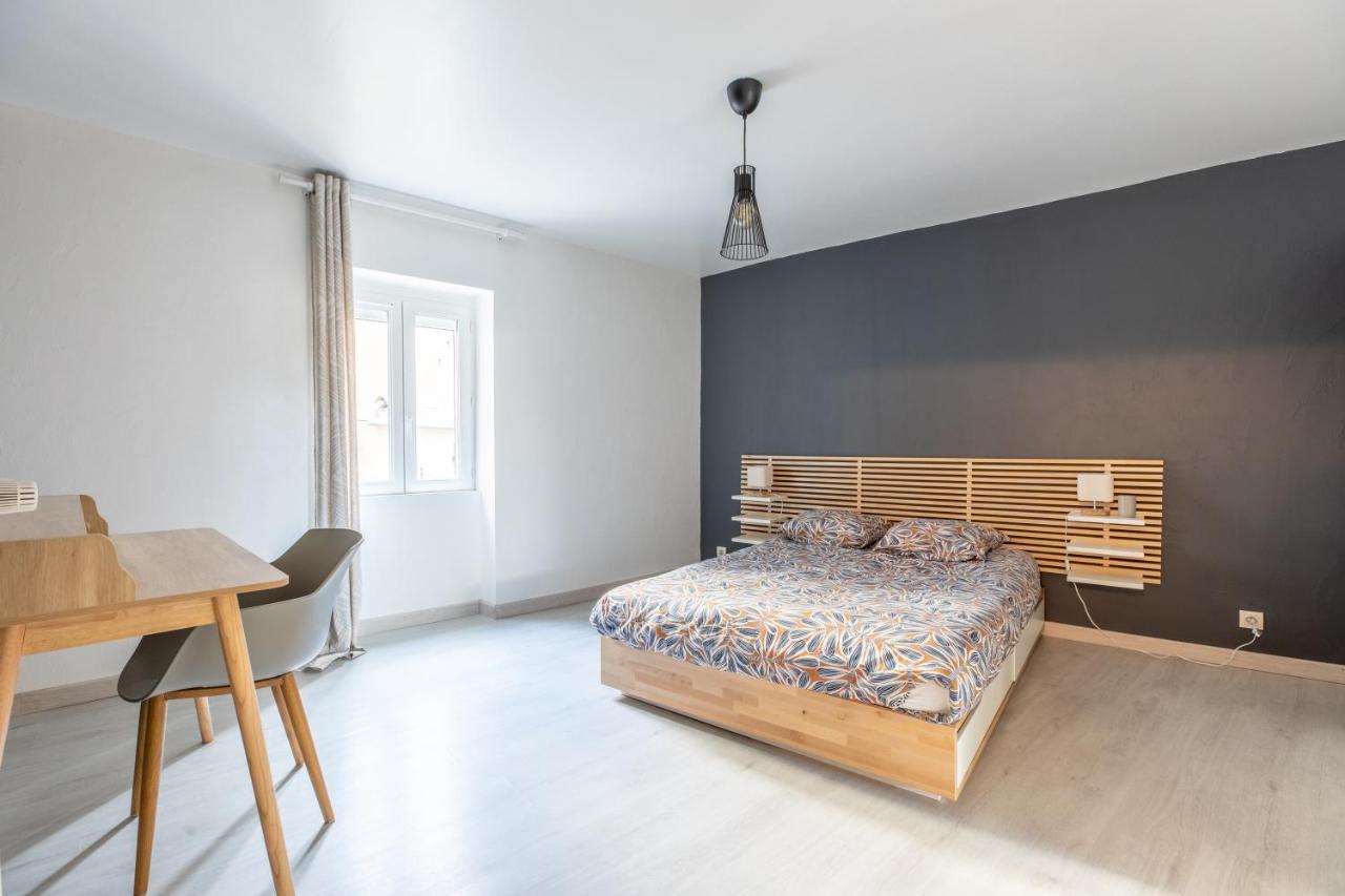 Cosy T2 Renove, Proche Centre-Ville-Fibre/Netflix Montluçon Exteriér fotografie
